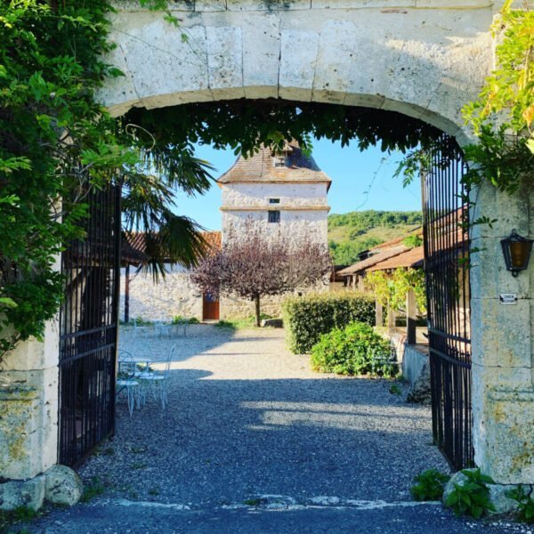 Gîtes Le Domaine de Villot dans le Lot et Garonne en Nouvelle Aquitaine à Ste Colombe de Villeneuve