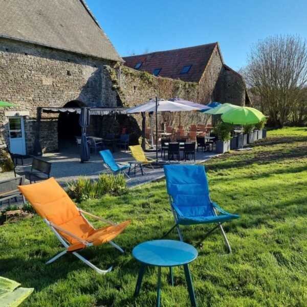 terrasse du restaurant le relais de la comté