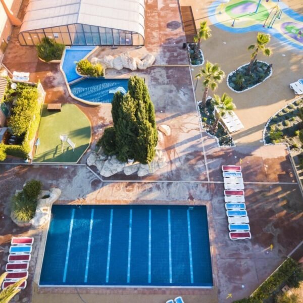 Espace aquatique du Camping ou est situé le Mobil-home de Laurence à Canet en Roussillon dans les Pyrénées Orientales en Occitanie en Pays Catalan