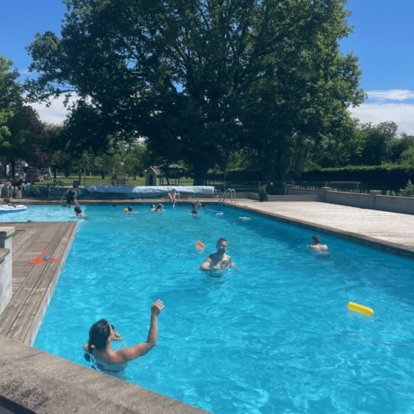 piscine du camping les Naiades dans les Ardennes