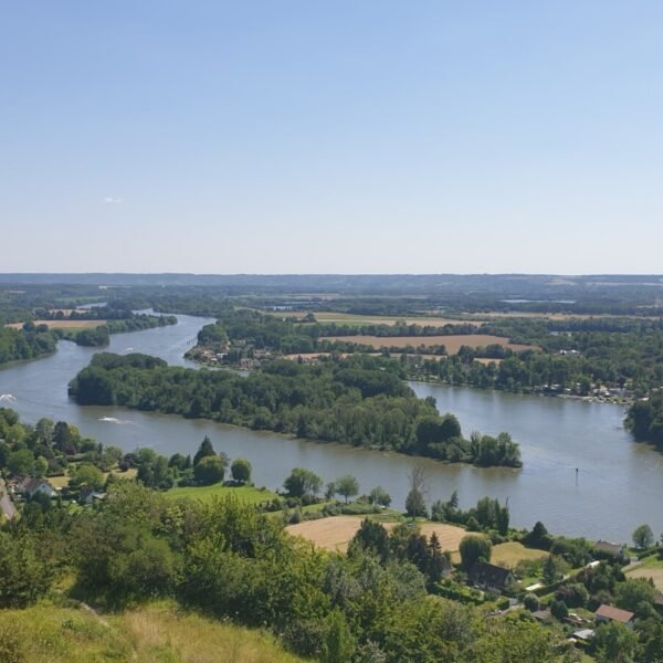 Point de vue sur la nature proche du Gite Gaia à Lery en Normandie dans l'Eure