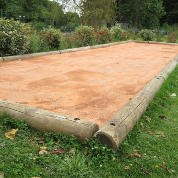 terrain de pétanque du gîte de la chouette en Normandie à Hattenville