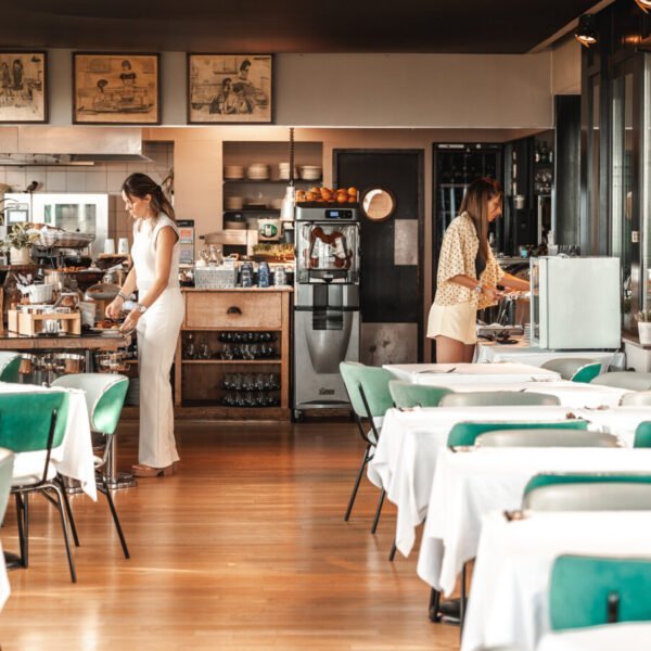 Restaurant de L'Ermitage Hôtel à Lyon dans le Rhône dans l'Auvergne Rhône-Alpes