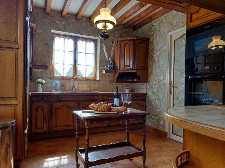 Cuisine équipée du Gîte La Chasse en Seine-Maritime en Normandie à Anglesqueville-la-Bras-Long