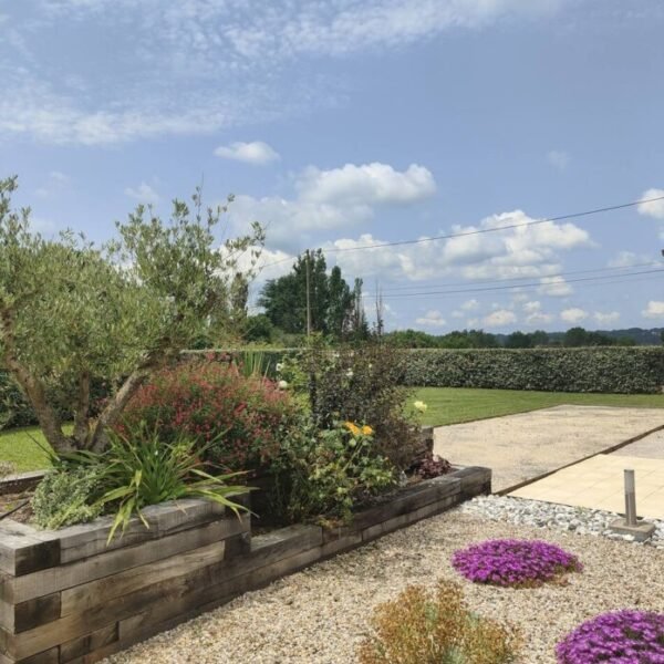 Jardin du Gite La Bastide en Dordogne proche de Bergerac en Nouvelle Aquitaine