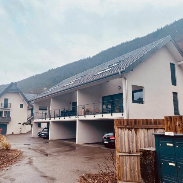 Extérieur de la Maison de Vacances Le gré du Lac près d'Annecy en Haute Savoie dans les Alpes