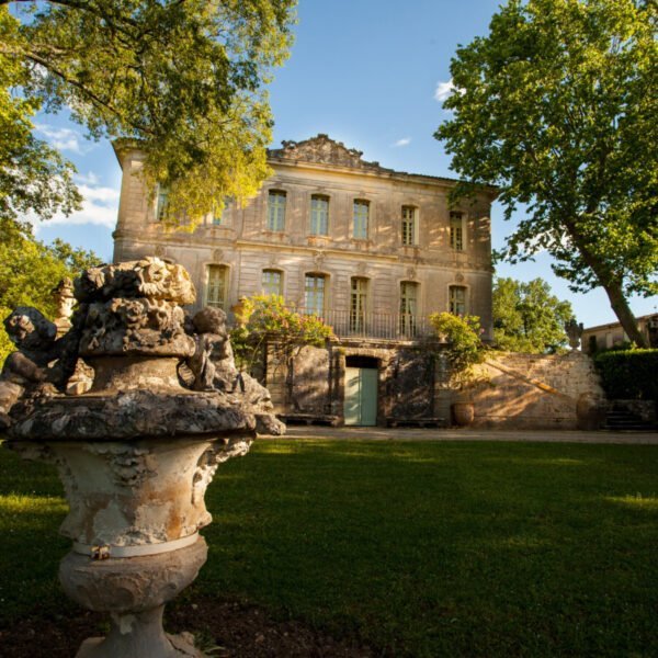 Vu extérieure de Château de l’Engarran à Lavérune en Hérault, Occitanie