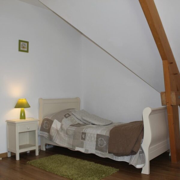 Lit à l'étage chez la Gîte - La Briqueterie à Quesnoy le Montant à Somme en Hauts de France