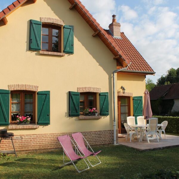 Vu extérieure de la Gîte - La Briqueterie à Quesnoy le Montant à Somme en Hauts de France
