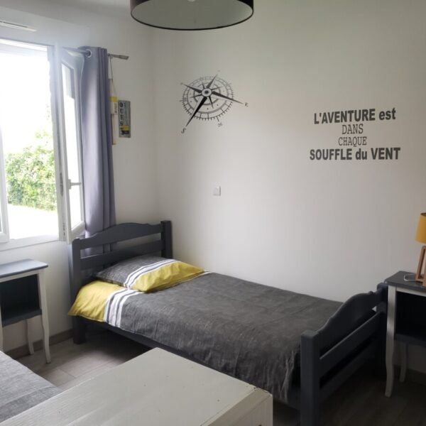 Chambre avec lit à Les Gites en Baie de Somme à Saint Valery sur Somme dans la Somme en Hauts de France