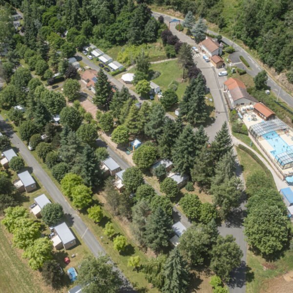Vu du Camping Paradis Val de Coise à Saint Galmier dans la Loire en Auvergne Rhône Alpes