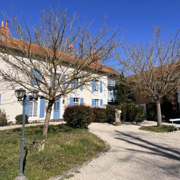 Vue extérieure de La Ferme Antoinette à Les Mathes en Charente-Maritime en Nouvelle Aquitaine
