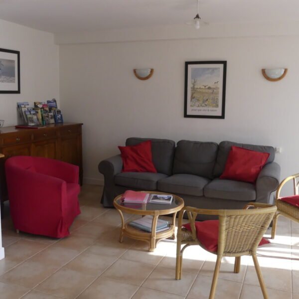 Salle de séjour du Gîte de la Grosse Planche à Férolles en Loiret en Centre-Val de Loire 