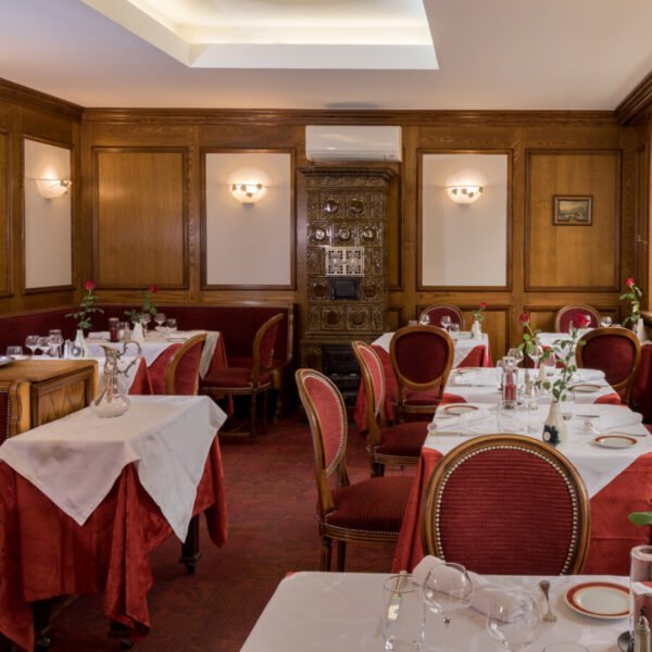 Tables du Restaurant Au Bois le Sire à Orbey en Haut-Rhin dans le Grand Est