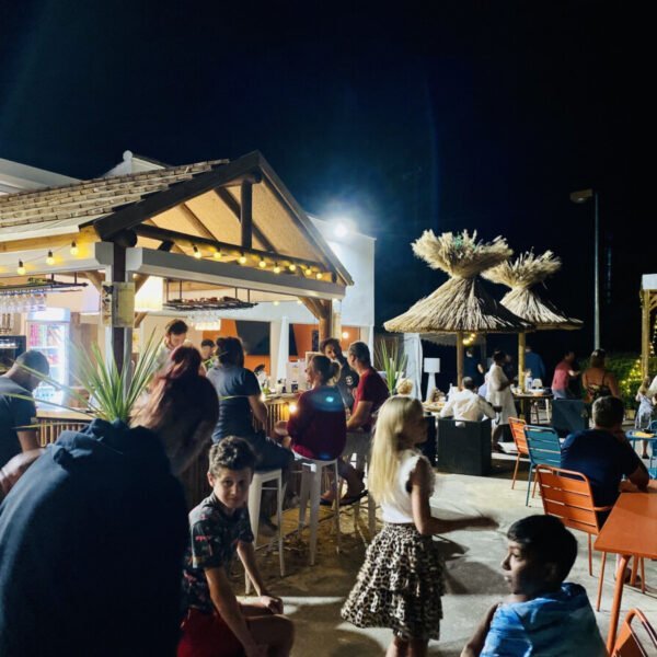 Camping Paradis Family Les Rives de l'Hérault****