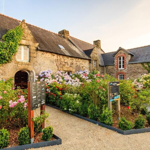 Camping Eden Villages Manoir de Ker an Poul