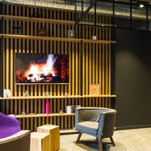 Salon à l'Hôtel Campanile Rennes Centre Gare en Rennes dans l'Ille-et-Vilaine en Bretagne
