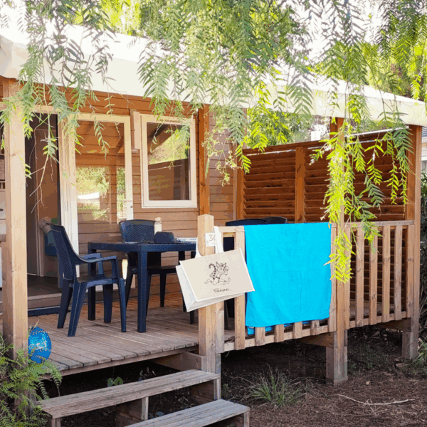 Mobil home au Camping Clau Mar Jo à Bormes-les-Mimosas dans le Var en Provence-Alpes-Côte d'Azur