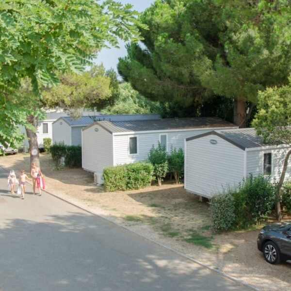 Mobil homes au Camping Clau Mar Jo à Bormes-les-Mimosas dans le Var en Provence-Alpes-Côte d'Azur
