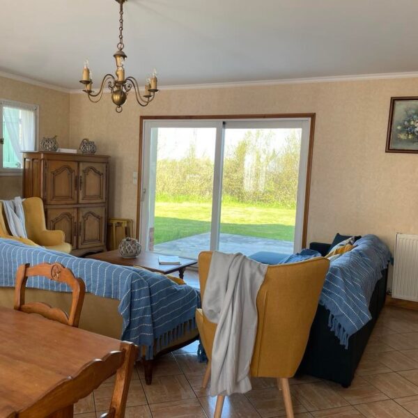 Salle à manger à Maison Le Pré des Henson à Ponthoile dans la Somme en Hauts-de-France