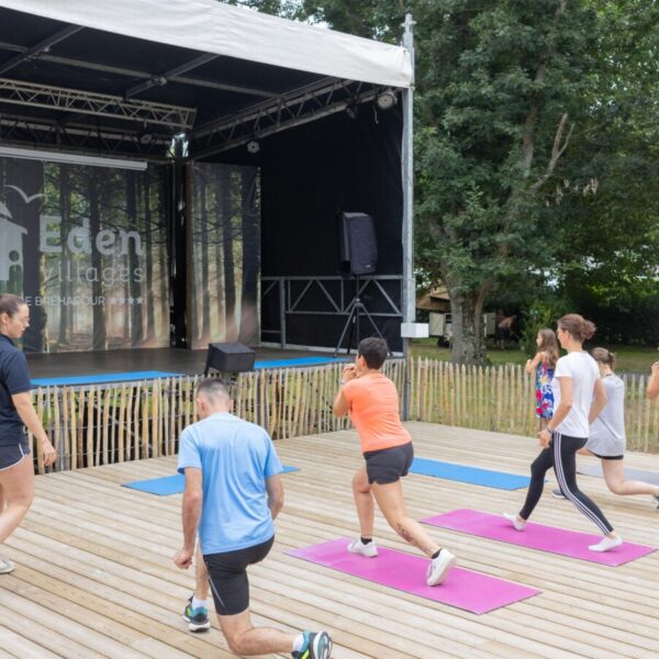 Cours de Yoga au camping Domaine de Bréhadour