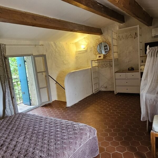 Grande chambre du Gîte Le Platane à Cuers dans le Var en Provence