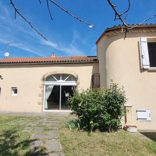 Gîte Le Clos des Laves 100% Dogfriendly en Auvergne dans le Puy de Dôme aux portes du Massif du Sancy