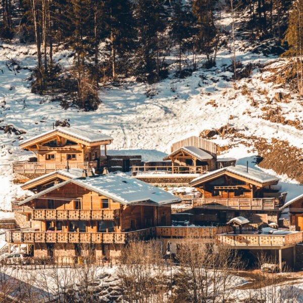 Chalet Alpina by Savoya Lodges à Châtel en Haute Savoie dans les Alpes