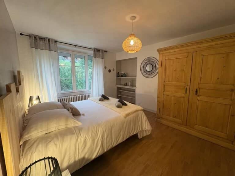 Chambre double cosy du Gîte Le Clos de Félicie dans les Vosges à La Bresse en Montagne