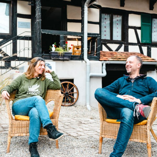 Moment convivial aux Gites Le vieux Pressoir à Dieffenthal en Alsace