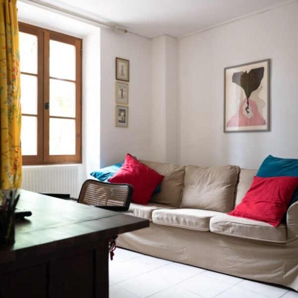 Salon de la Maison des Artistes près de Bergerac en Dordogne dans le Sud de la France