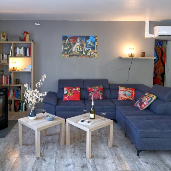 Grand séjour du gîte la Villa Chrysalide à Berrias-et-Casteljau, en Sud Ardèche