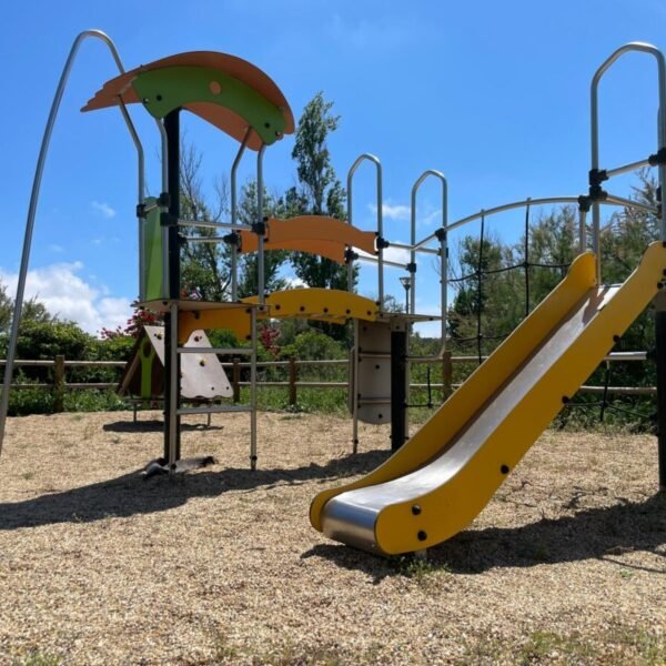 Aire de jeux du camping Seasonova Ensoya à Sigean - Aude - Occitanie