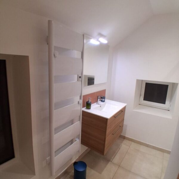 La Maison de Louis - salle d'eau