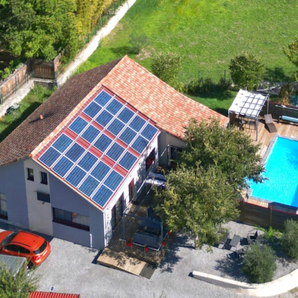 Gîte avec piscine et chien admis - La Villa Chrysalide à Berrias-et-Casteljau en Ardèche