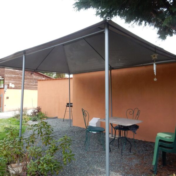 Pergolla du Gite Le Moulin des Myrtilles à Le-Grand-Bourg dans la Creuse