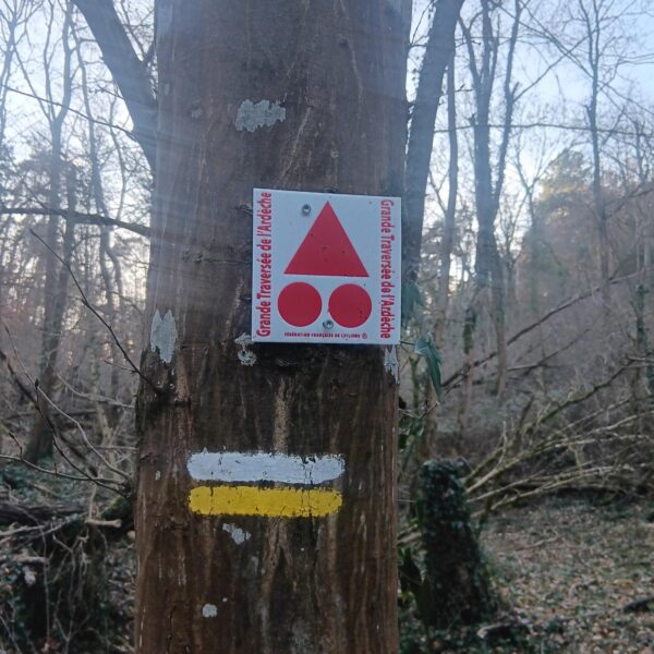Nature autour du Gite La Tanière de l'Alchimiste à Sécheras en Ardèche