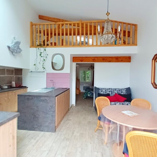 Salon du Gite Le Moulin des Myrtilles à Le-Grand-Bourg dans la Creuse