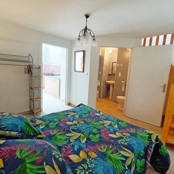 Chambredu Gite Le Moulin des Myrtilles à Le-Grand-Bourg dans la Creuse