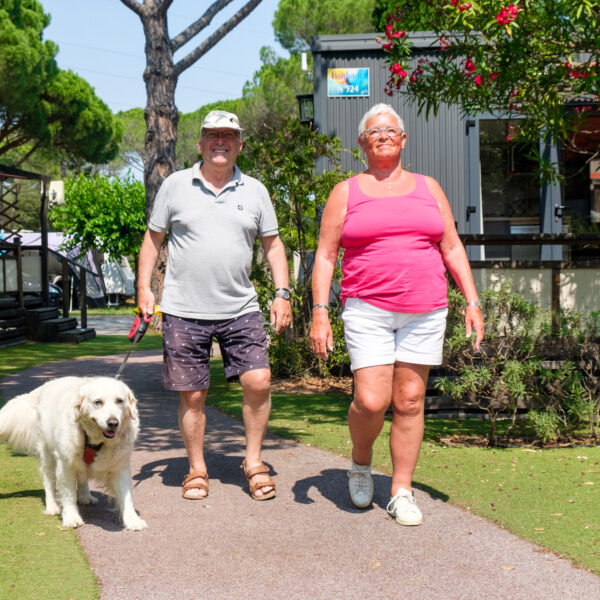 Clients du Camping La Bastiane à Puget-Sur-Argens dans le Var