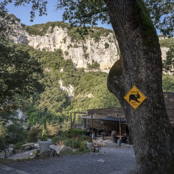 La nature autour de l'Hôtel Prehistoric Lodge à Vallon-Pont-d'Arc en Ardèche